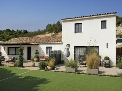 Maison - 165 m² - 6 pièces