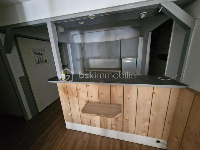 Immeuble - 196 m² - 5 pièces