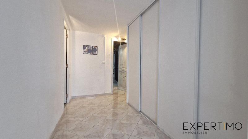 Maison - 139 m² - 6 pièces