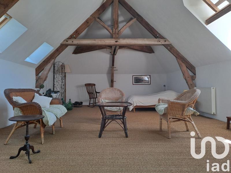 Maison - 280 m² - 12 pièces