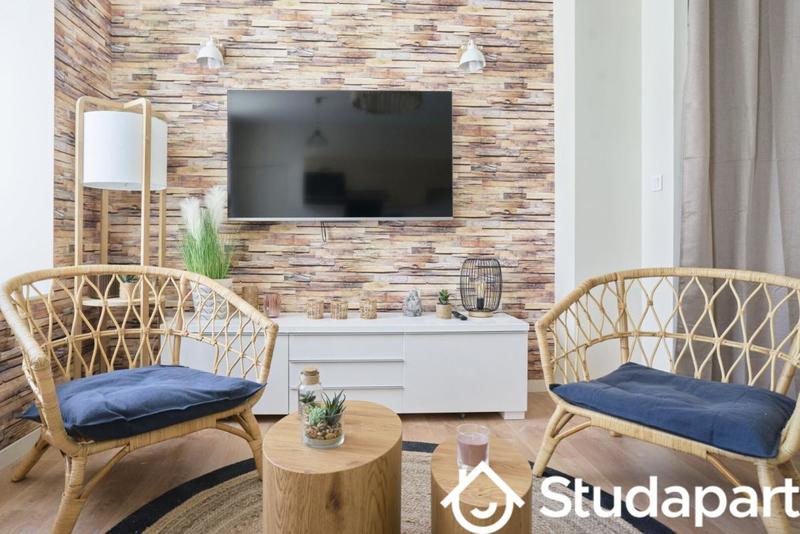 Chambre - 11 m² - 1 pièce