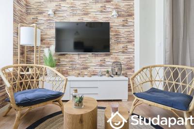 Chambre - 11 m² - 1 pièce