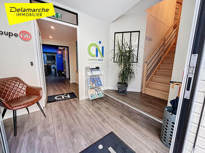 Local commercial - 289 m² - 10 pièces