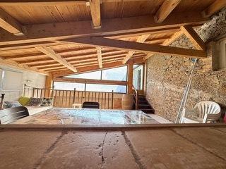 Maison - 202 m² - 6 pièces