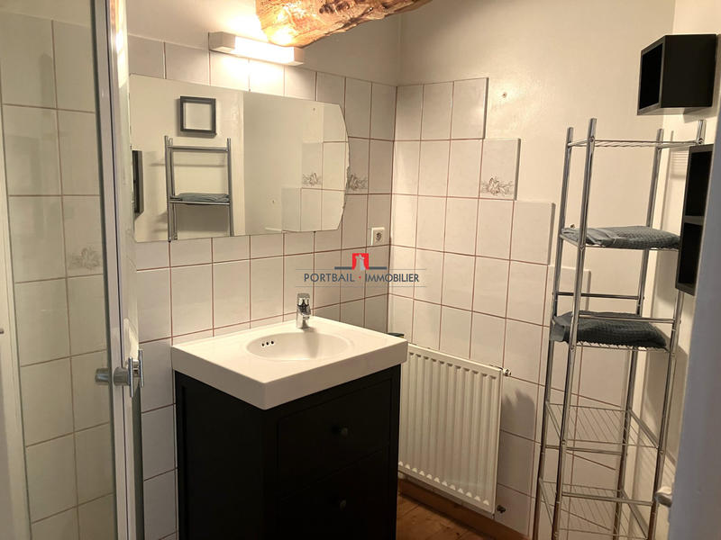 Maison - 220 m² - 6 pièces