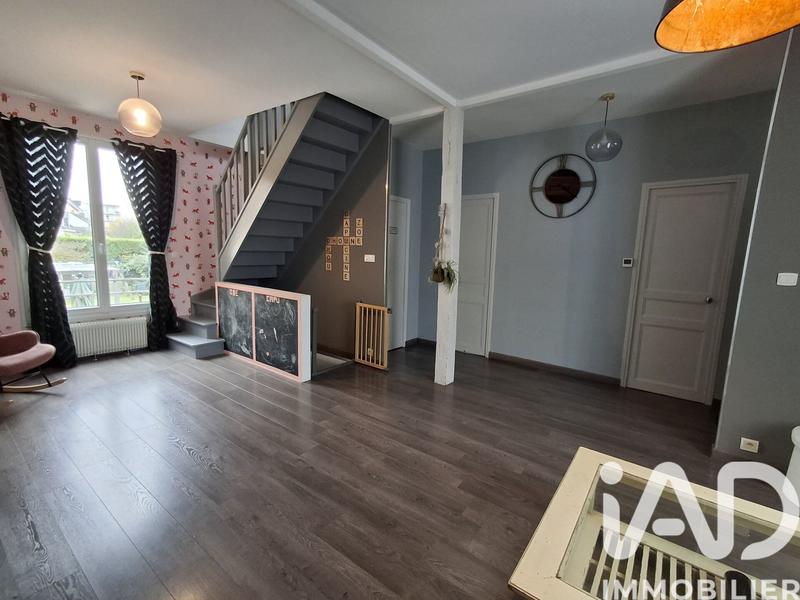 Maison - 90 m² - 4 pièces