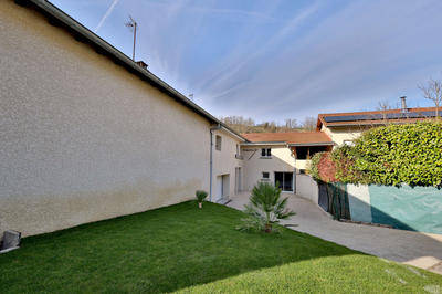 Maison - 150 m² - 5 pièces