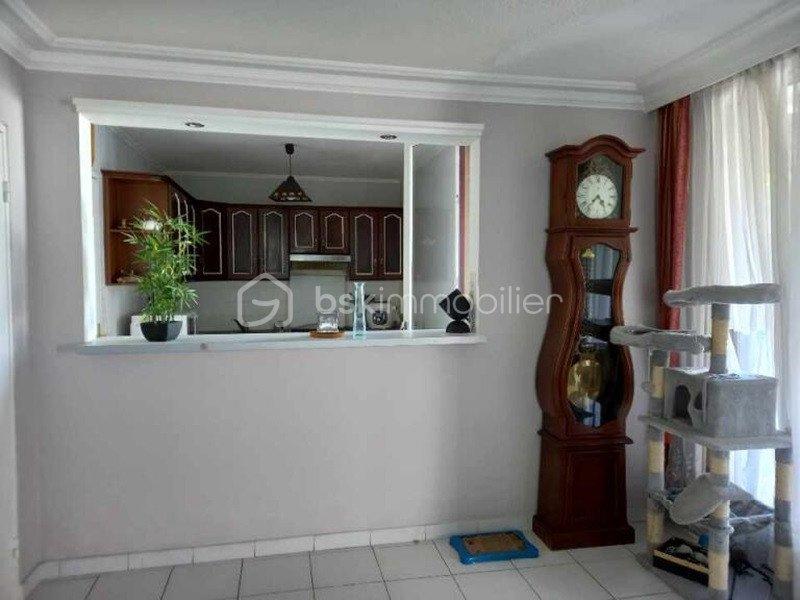 Appartement - 93 m² - 4 pièces