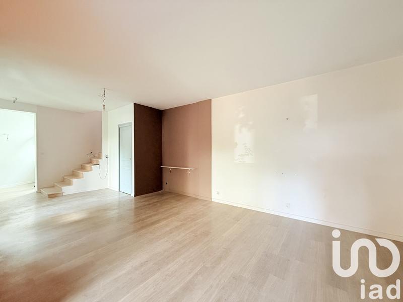 Maison - 195 m² - 5 pièces