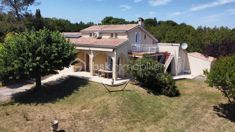 Maison - 135 m² - 6 pièces