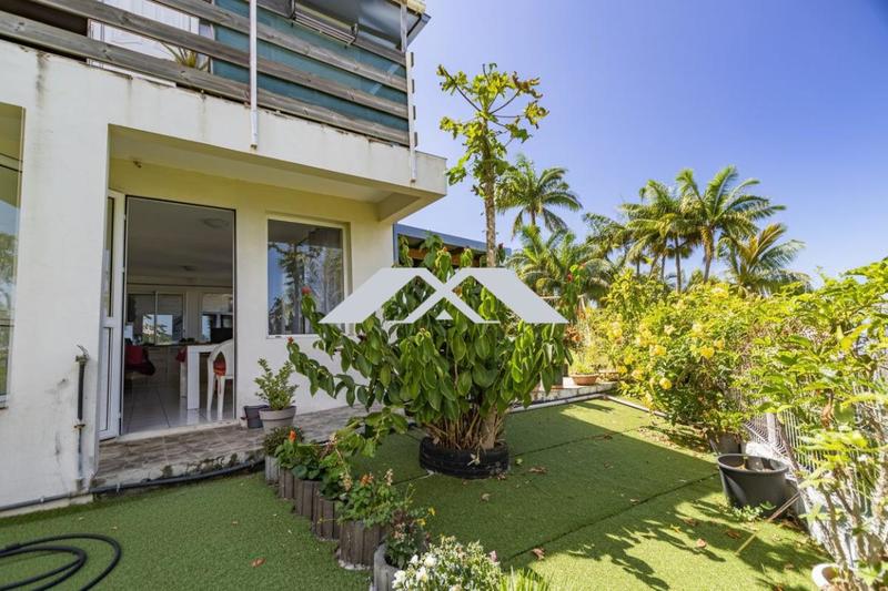 Maison - 250 m² - 9 pièces