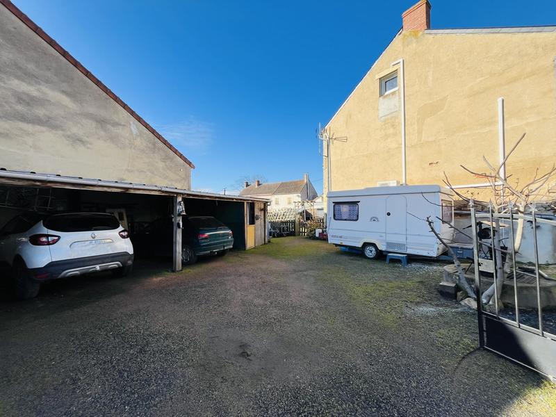 Maison - 152 m² - 7 pièces