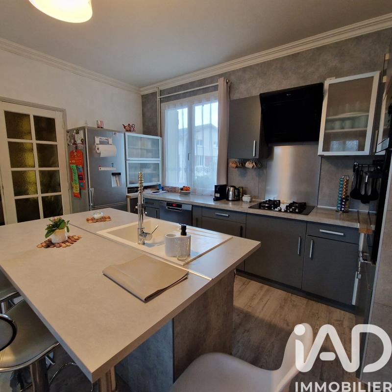 Maison de village - 275 m² - 12 pièces