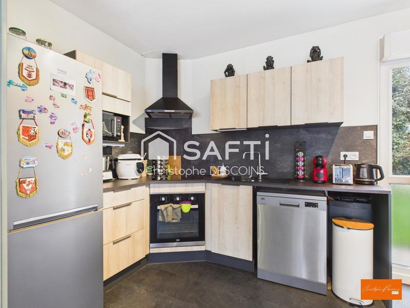 Maison - 85 m² - 5 pièces