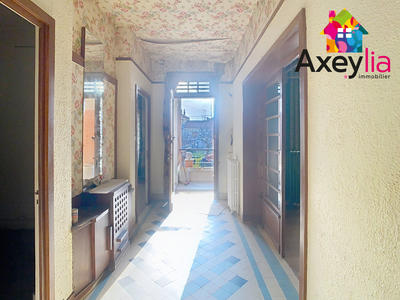 Maison - 171 m² - 7 pièces