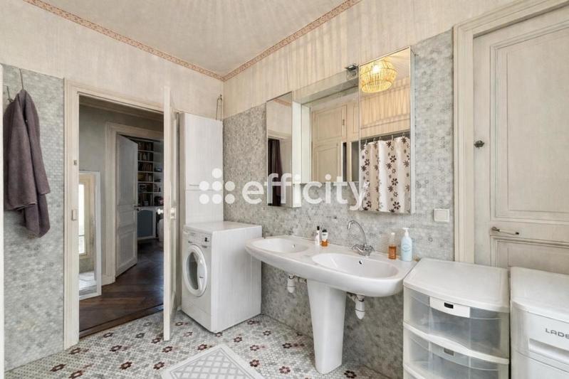 Appartement - 115 m² - 4 pièces