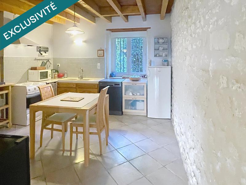 Maison - 330 m² - 10 pièces