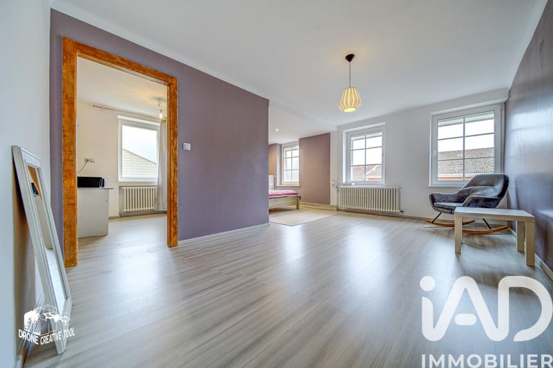 Maison - 230 m² - 8 pièces