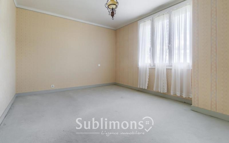 Maison - 95 m² - 4 pièces