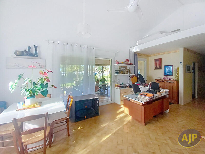 Maison - 127 m² - 5 pièces