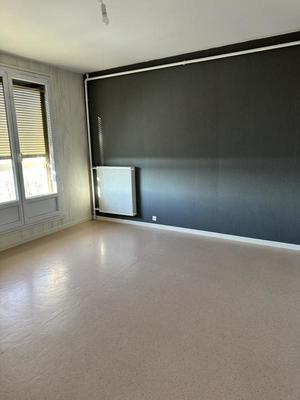 Appartement - 76 m² - 4 pièces