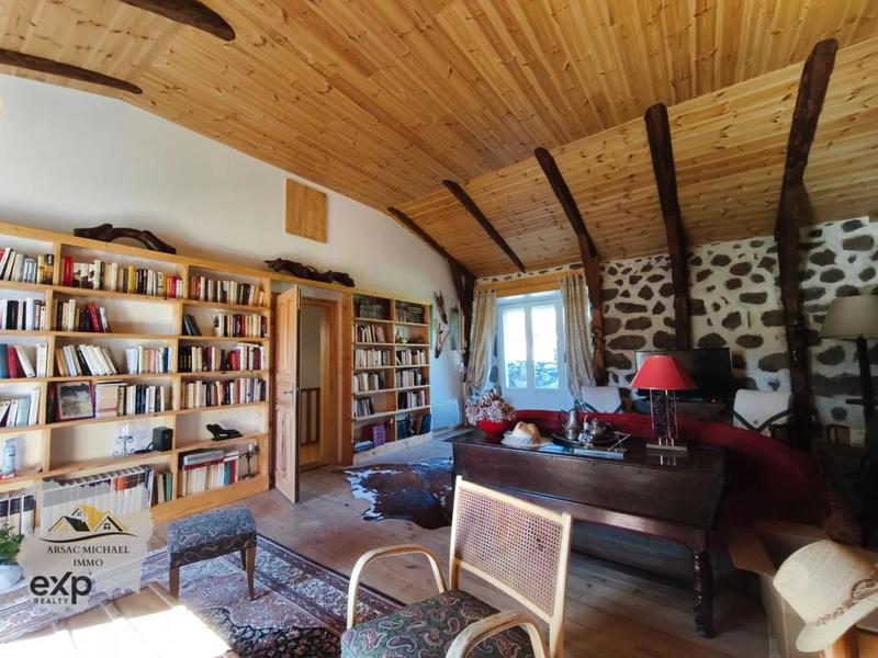 Maison en pierre - 143 m² - 4 pièces