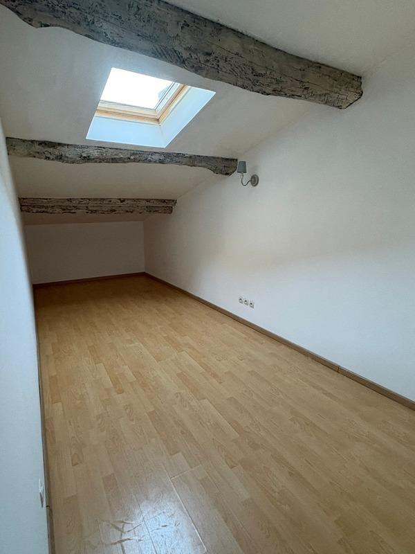 Maison de village - 105 m² - 4 pièces