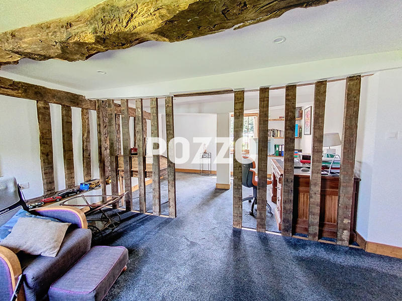 Maison - 248 m² - 6 pièces