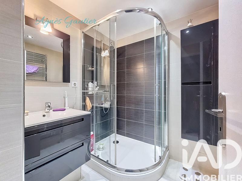 Maison - 121 m² - 5 pièces