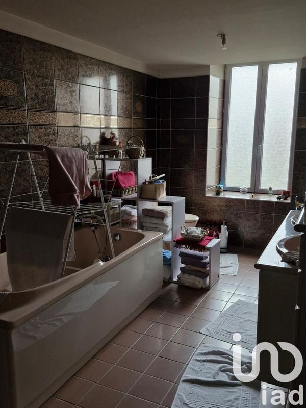 Maison - 161 m² - 6 pièces