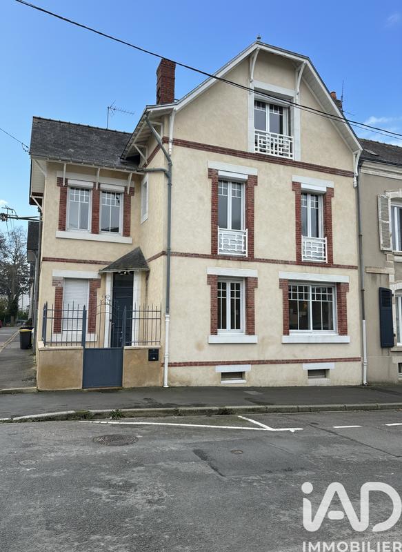 Maison de ville - 188 m² - 8 pièces