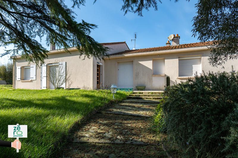 Maison - 238 m² - 10 pièces