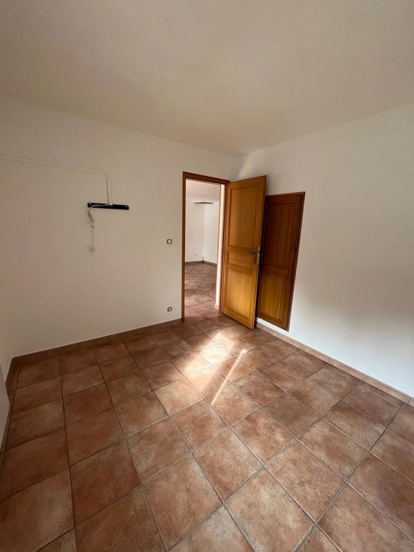 Maison - 81 m² - 4 pièces