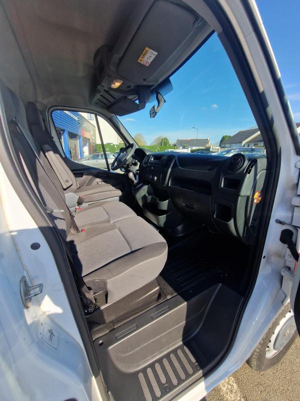 Renault Master Fg F3300 L2h2 2.3 Dci Grand Confort E6 Bvm6 145