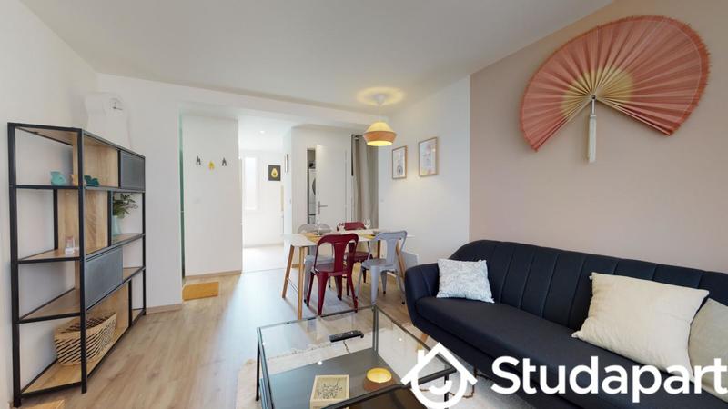 Chambre - 11 m² - 1 pièce