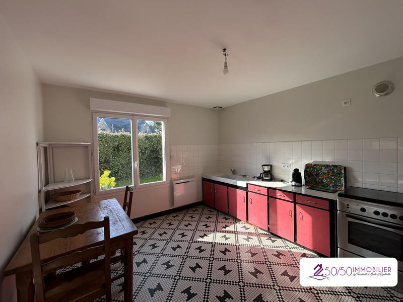 Maison - 95 m² - 6 pièces