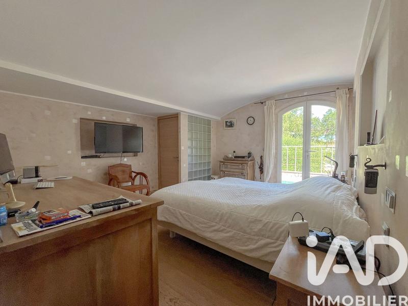 Maison - 165 m² - 7 pièces