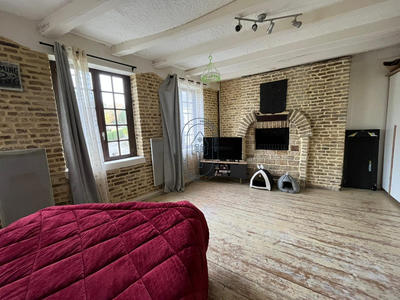 Maison - 88 m² - 4 pièces