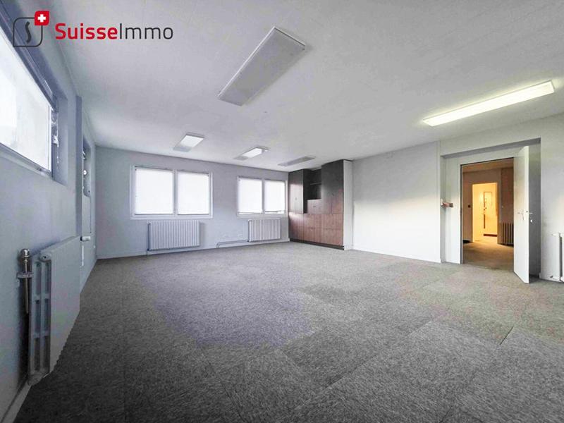 Bureau - 559 m² - 14 pièces
