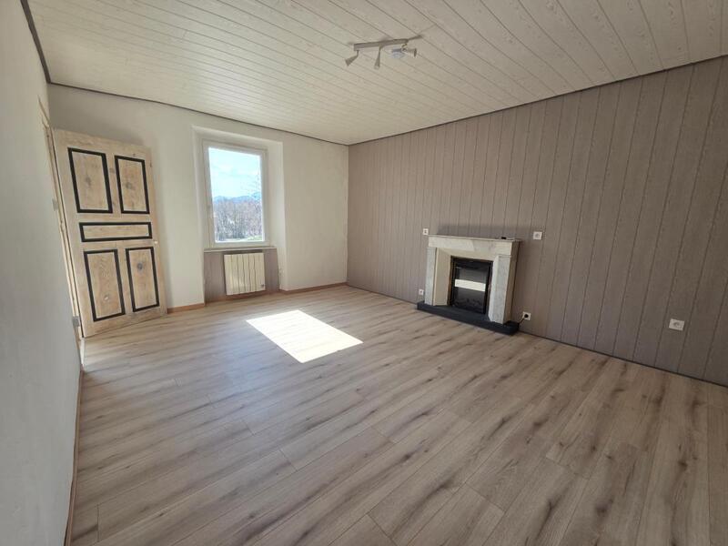 Maison - 158 m² - 3 pièces