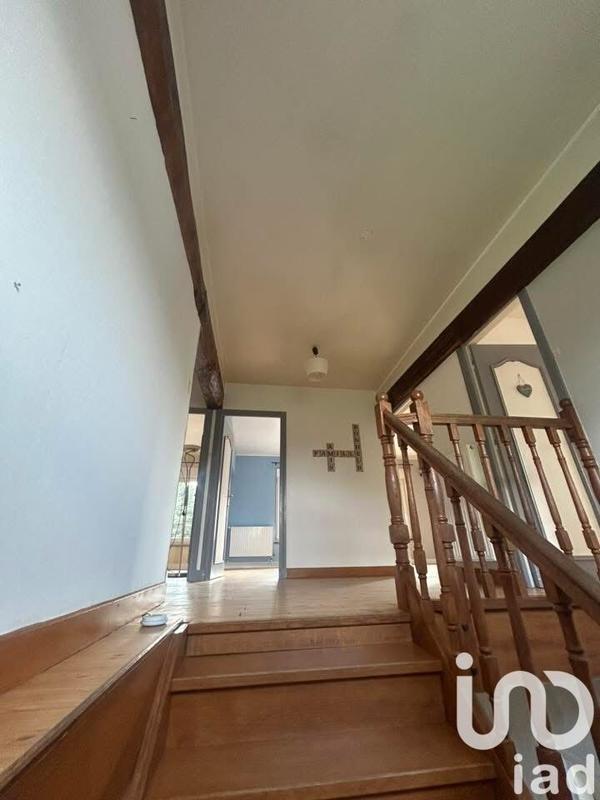 Maison - 222 m² - 12 pièces