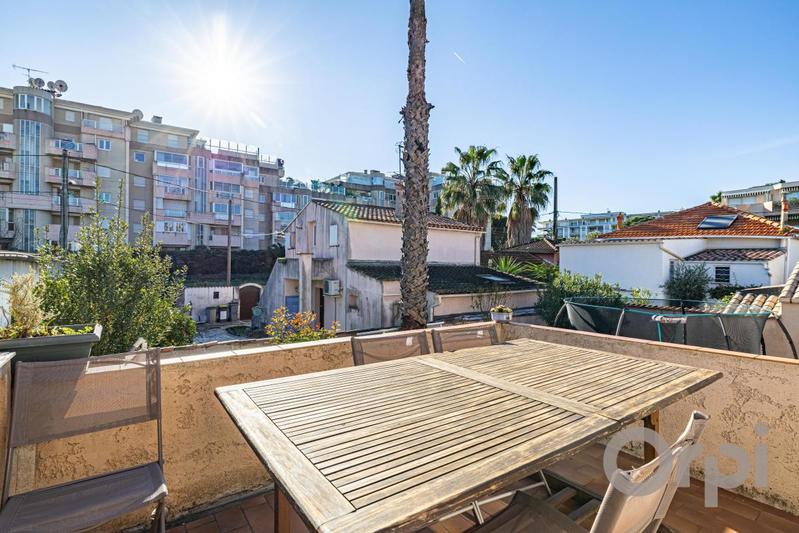 Maison de ville - 133 m² - 6 pièces