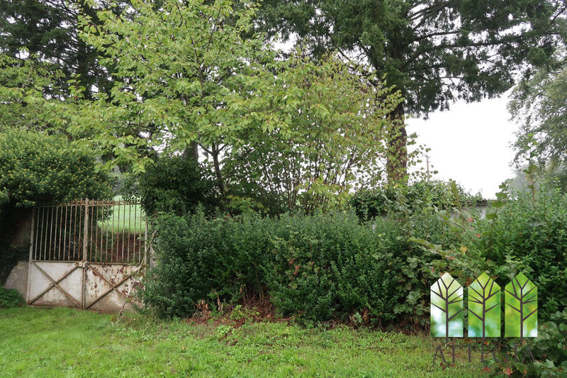 Maison - 261 m² - 14 pièces