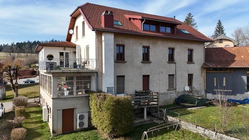 Appartement - 155 m² - 6 pièces