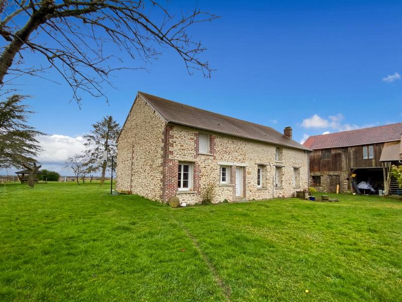 Corps de ferme - 204 m² - 7 pièces