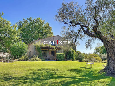 Mas - 180 m² - 6 pièces