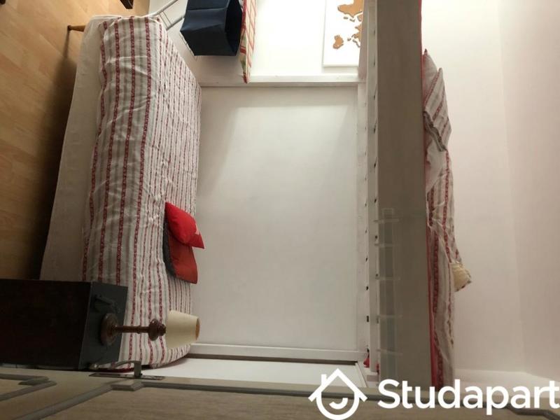 Chambre - 10 m² - 1 pièce