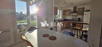 Maison - 106 m² - 6 pièces