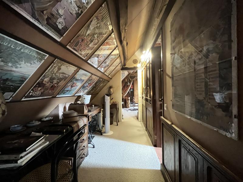 Maison ancienne - 167 m² - 8 pièces