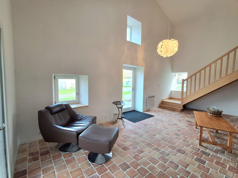 Maison - 280 m² - 9 pièces